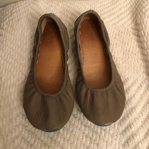 SOLD Taupe Tiek Flats